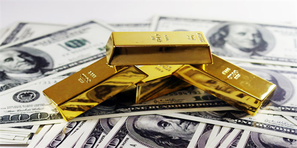 黄金价格滑铁卢式大跌 投资黄金的时刻是否到来?