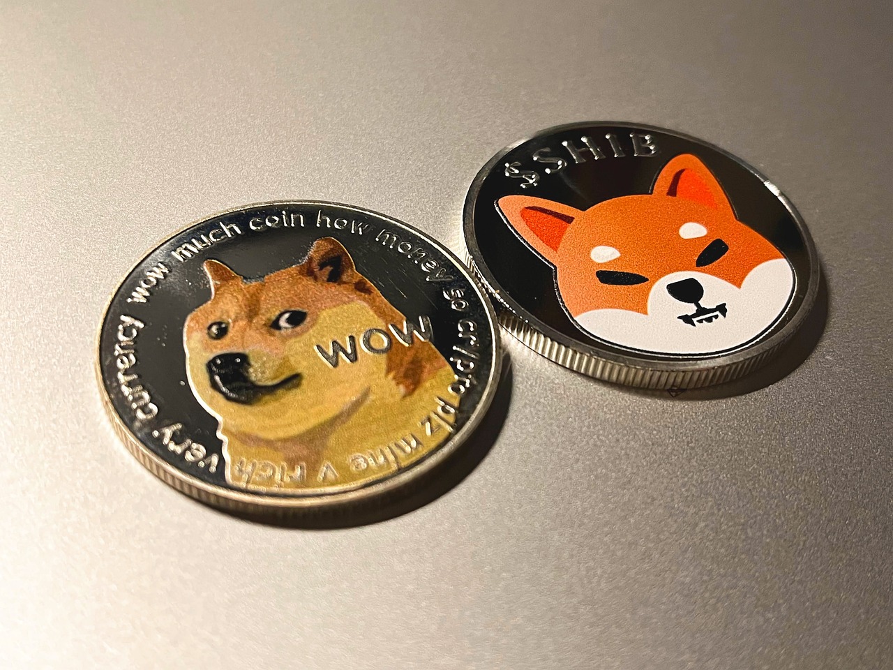 shib最新消息分析（ 鲸鱼累积了2290亿柴犬代币）